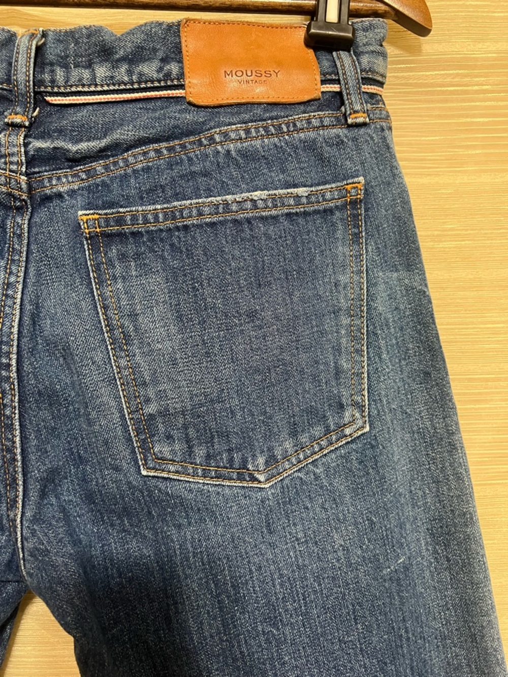 Moussy Vintage Slim Straight Jeans 30” Waist Medium Wash Raw Hem Button Fly - Picture 10 of 10